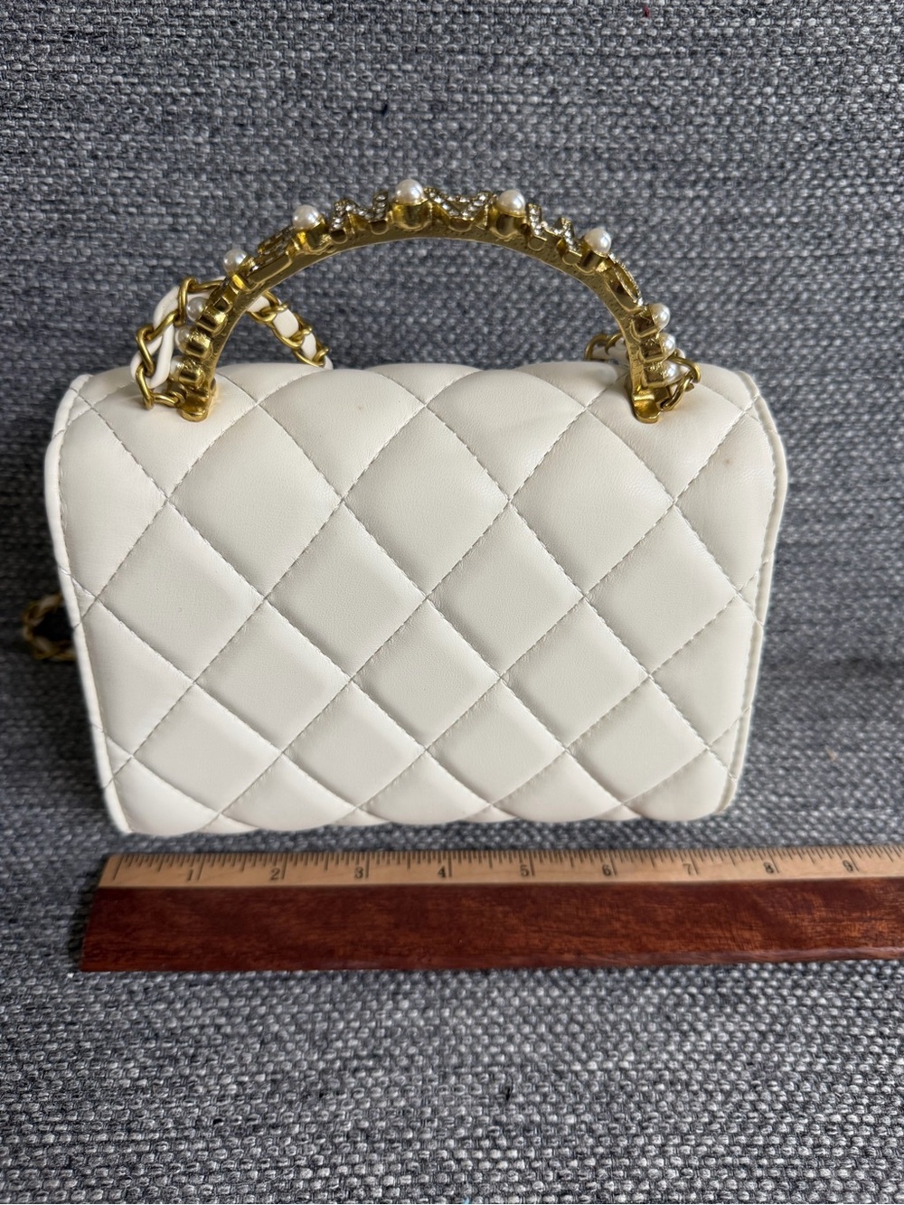 CHANEL MAKEUP Cream Quilted Mini Flap Bag with Gold Hardware - Picture 6 of 12